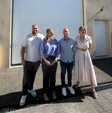 Équipe DP Immobilier avec la nouvelle alternante Maëva.
